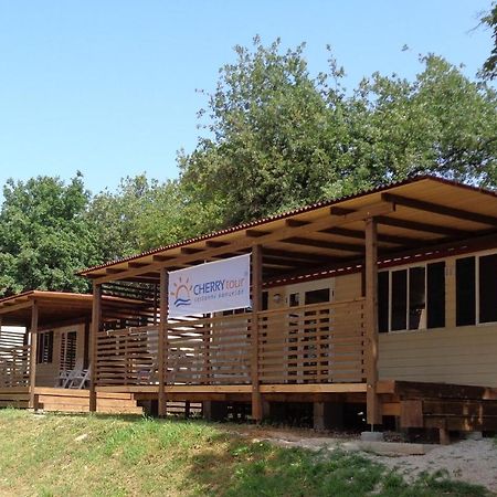 Mobile Homes Comfort Capri Bijela Uvala Mugeba ภายนอก รูปภาพ