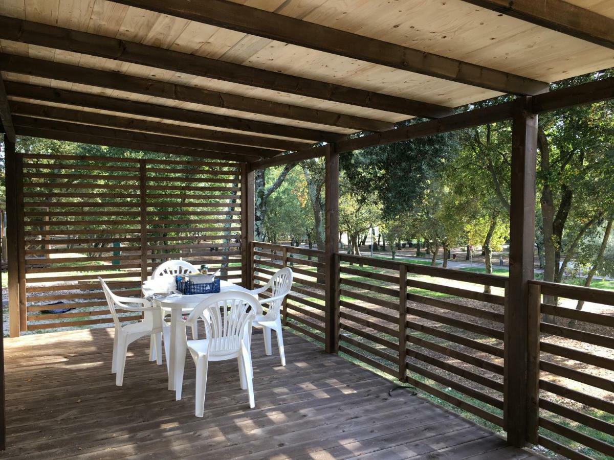 Mobile Homes Comfort Capri Bijela Uvala Mugeba ภายนอก รูปภาพ